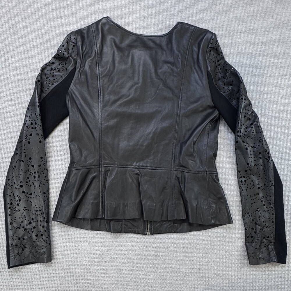 Hinge Womens Motorcycle Jacket Black Leather Full Zip Laser Cut Lined Size M NWT - Picture 4 of 16